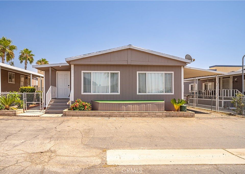 1st image of 17377 Valley Blvd Space 2