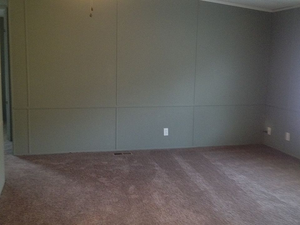 2nd image of 2388 Hillside Dr
