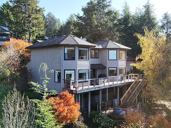 2nd image of 420 Surfview Dr