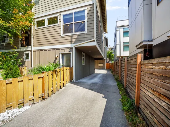 4305 SW Willow St, Seattle, WA 98136