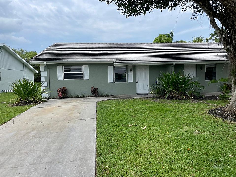 1st image of 2487 NW Holiday Ct