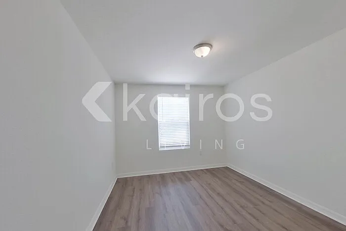 18268 Wintergarden Ave — Photo 21