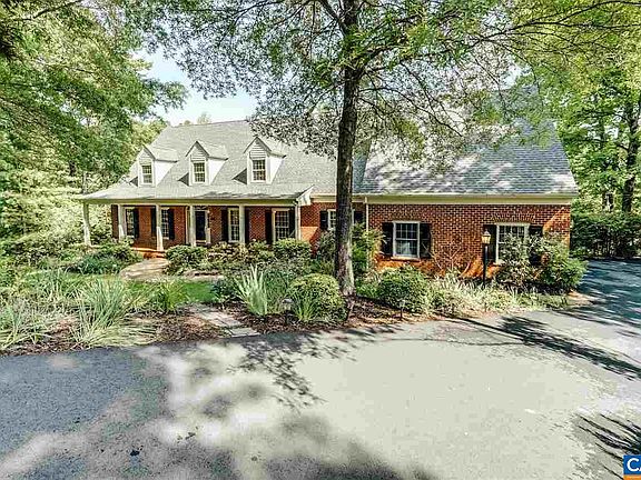 3rd image of 3222 Avebury Ln