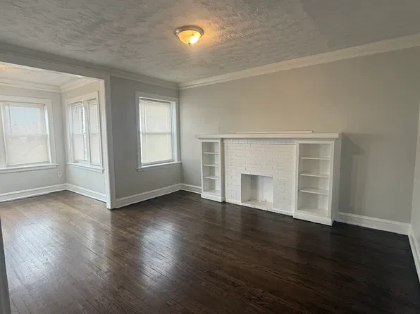 8007 S Carpenter St, Chicago, IL