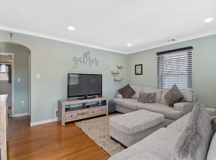 37 Zeliff Pl, Randolph, NJ 07869