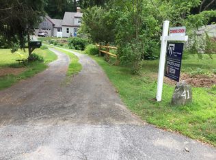 41 Fairfield St, Maynard, MA 01754