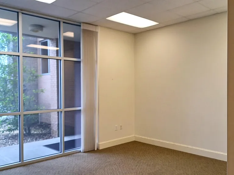 5039 Executive Dr #200 — Photo 3