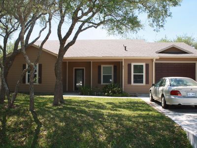 621 Hickory Ave, Rockport, TX, 78382