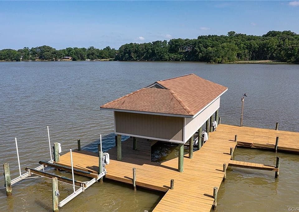 18536 Stoney Point Rd, King VA 22485 Zillow