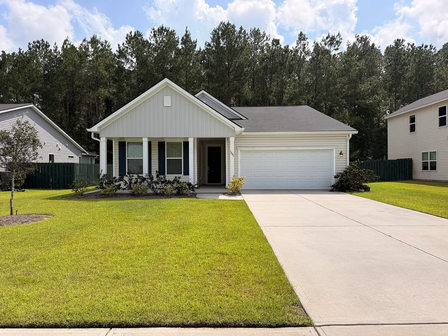 4 bed, 2100 sqft, $2,750 — Photo 1