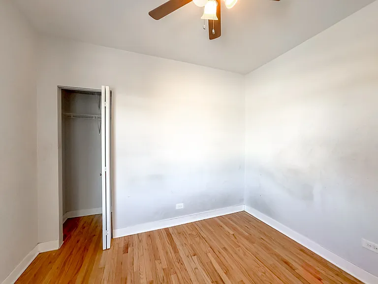 5610 N Western Ave #302 — Photo 13