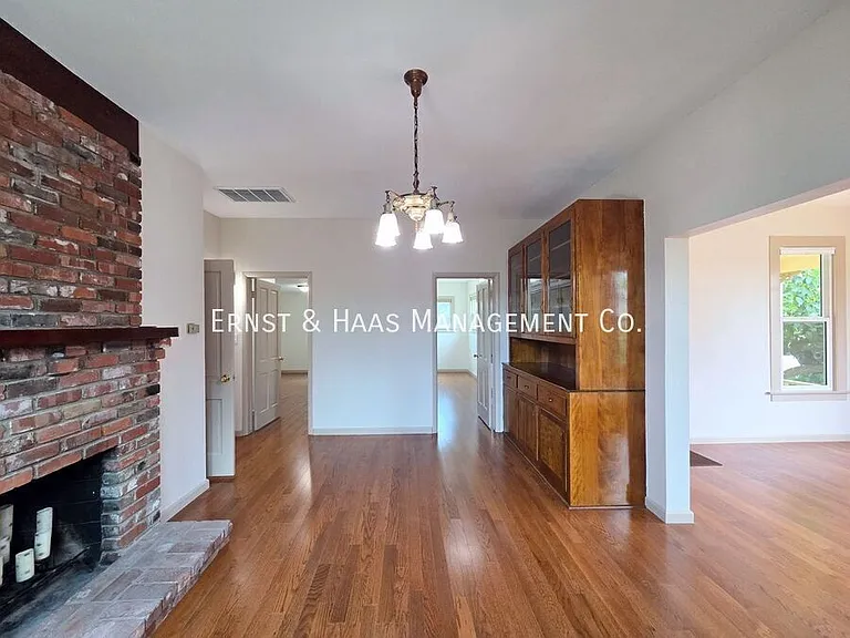 9497 Foster Rd — Photo 9