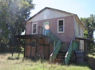 208 S 3rd St, Dardanelle, AR 72834