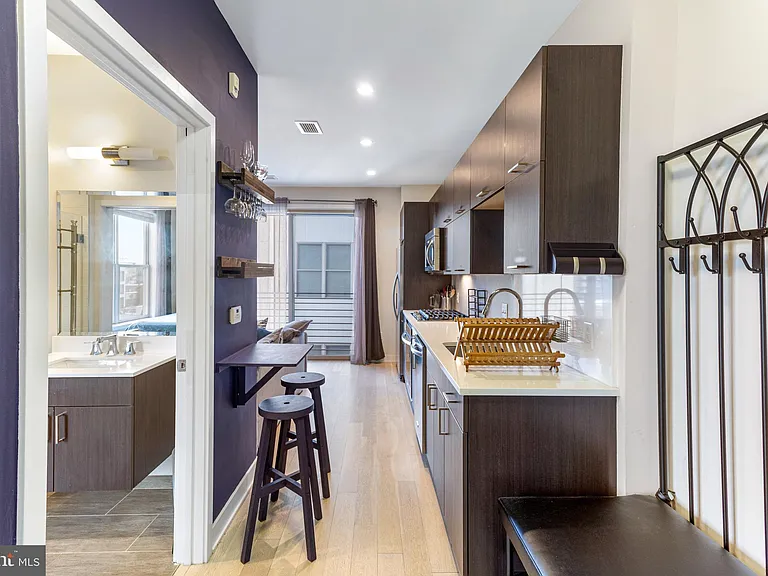 1350 Maryland Ave NE #417 — Photo 5
