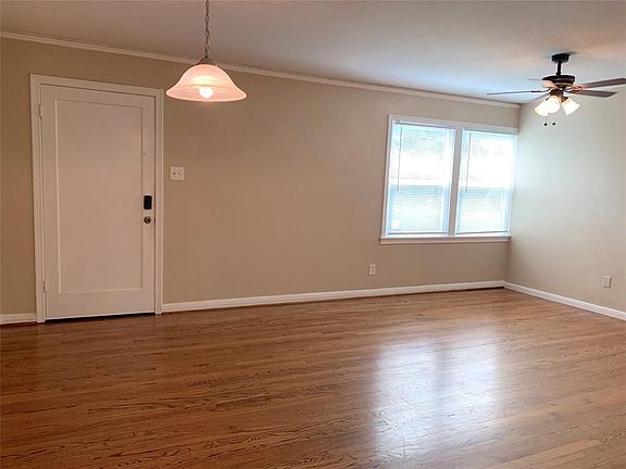 4th image of 307 Avondale St APT 1