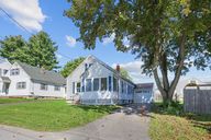photo property thumbnail