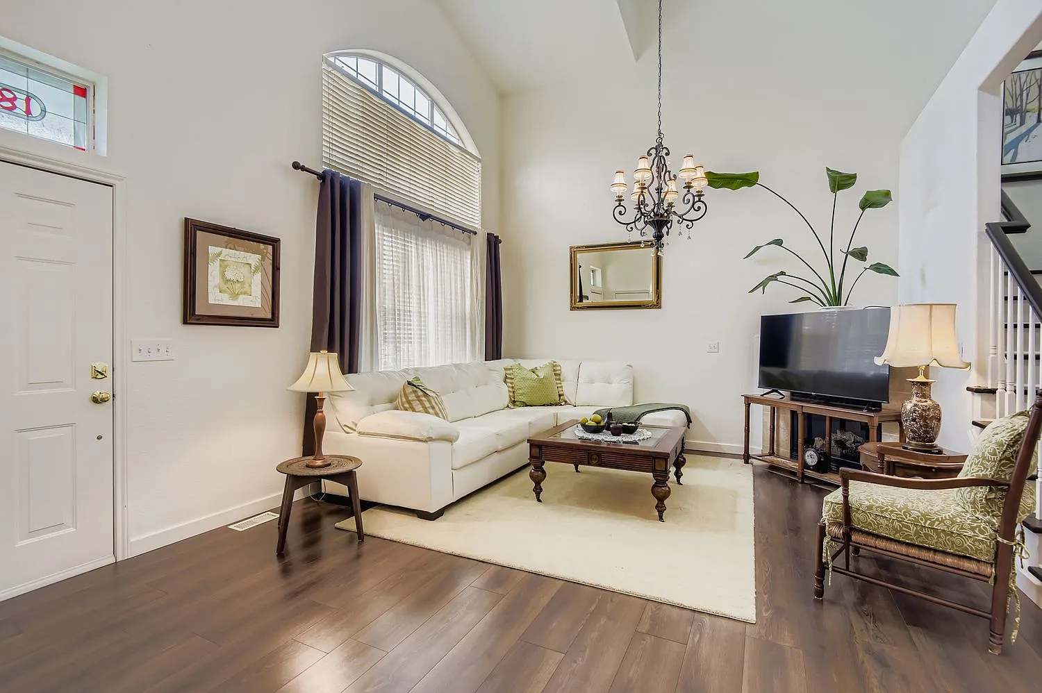 2 bed, 2.5 bath, 1456 sqft, $2,599 — Photo 4