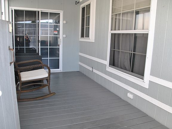 4th image of 200 S Dolliver St Space 417