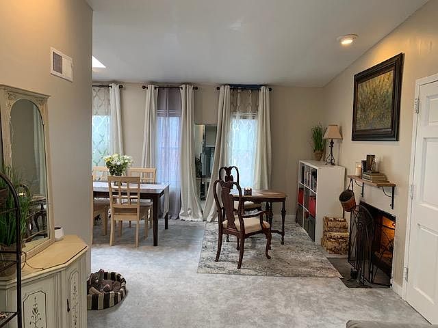 1st image of 402 3rd N Alfred St #3