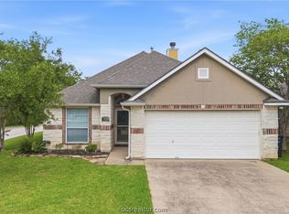 3801 Snowdance Ct, College Station, TX 77845
