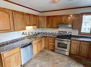 47 Pratt St #1A, Allston, MA 02134