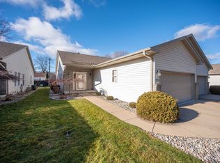 4901 Hidden Pines Ct, Midland, MI 48640