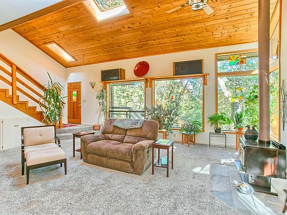 3rd image of 187 Timberlake Dr