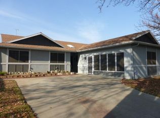 411 Sherwood Dr, Gustine, CA 95322