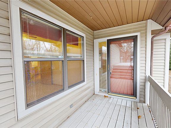3rd image of 27 Forest Cove Dr #16