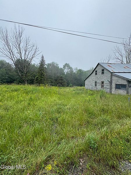 5th image of 707 S Mountain Road