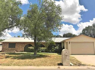 707 Timber Ln, Laredo, TX 78045