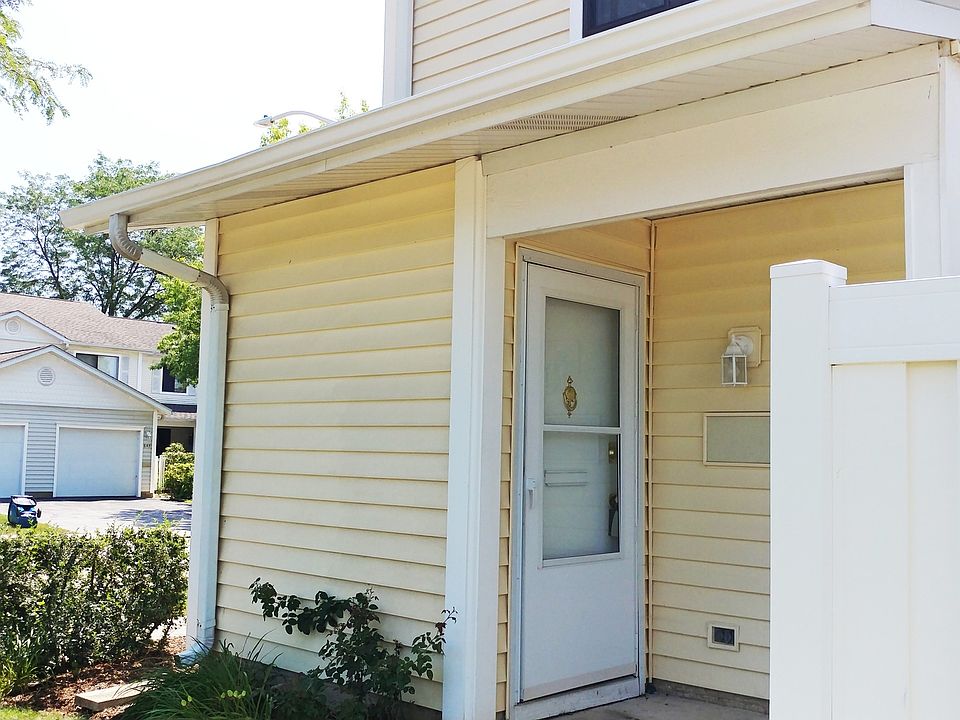 1st image of 323 Bayview Pt #0