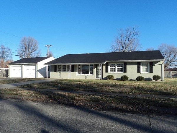 1st image of 2719 Rachel Pl