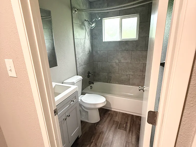 5026 Venuto Way #5026 — Photo 8