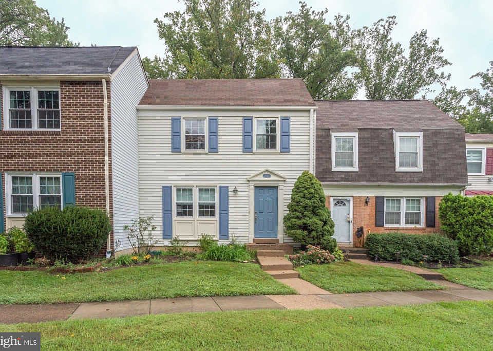 1st image of 2925 Ellenwood Dr