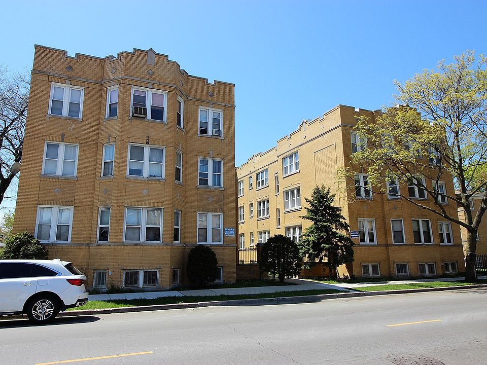 1st image of 2952 N Laramie Ave APT 2