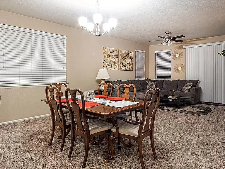 20752 Park Hollow Dr — Photo 7