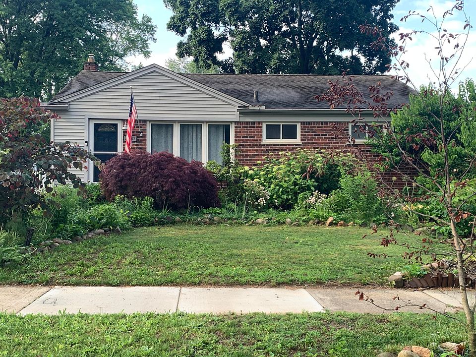 1st image of 30207 Westfield St