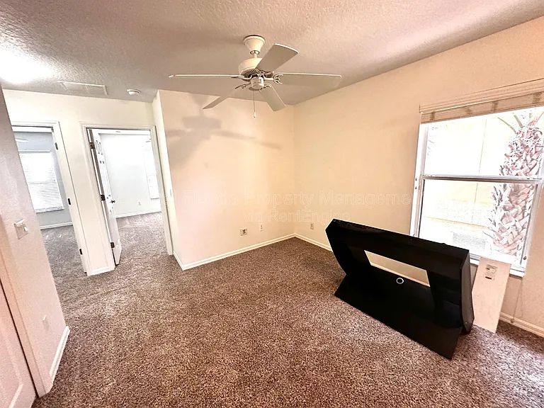3845 Silverbell Loop — Photo 15