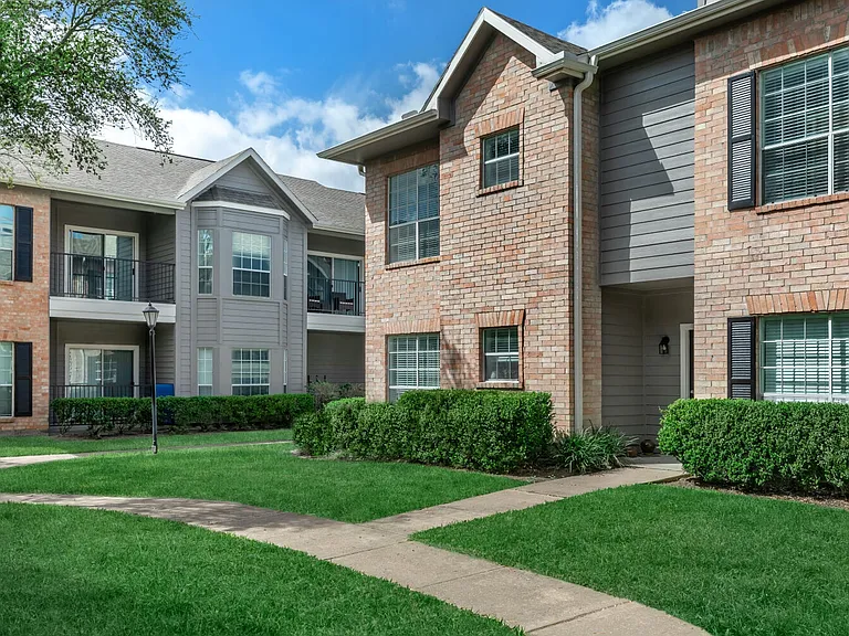 Richmond Towne Homes — Photo 15
