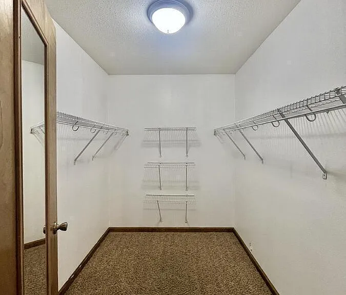 808 Grant St — Photo 18