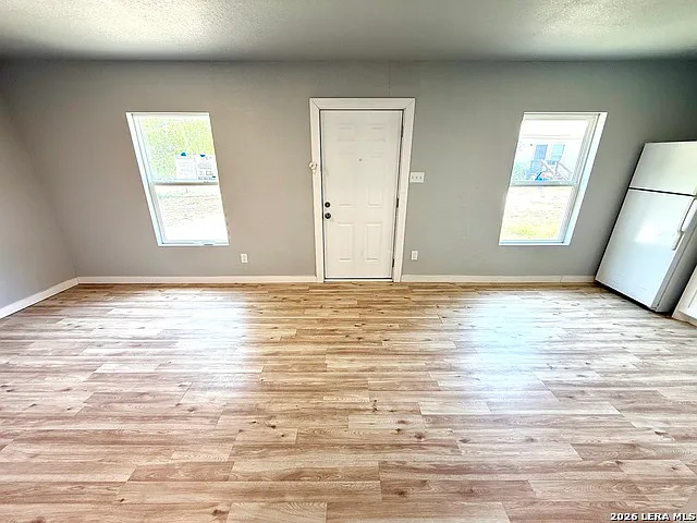 2 bed, 1.0 bath, 565 sqft, $1,099 — Photo 4