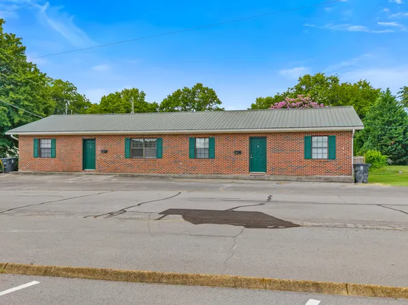 409 High St, Athens, TN 37303