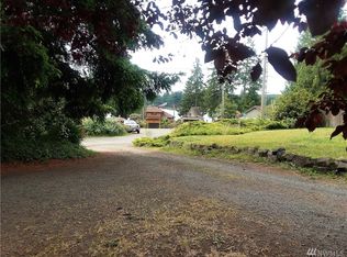 90 E Shore Dr, Grapeview, WA 98546