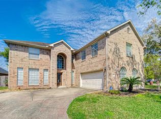 1227 Elmhurst Trails Ln, Seabrook, TX 77586