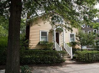 40 Pitman St, Providence, RI 02906