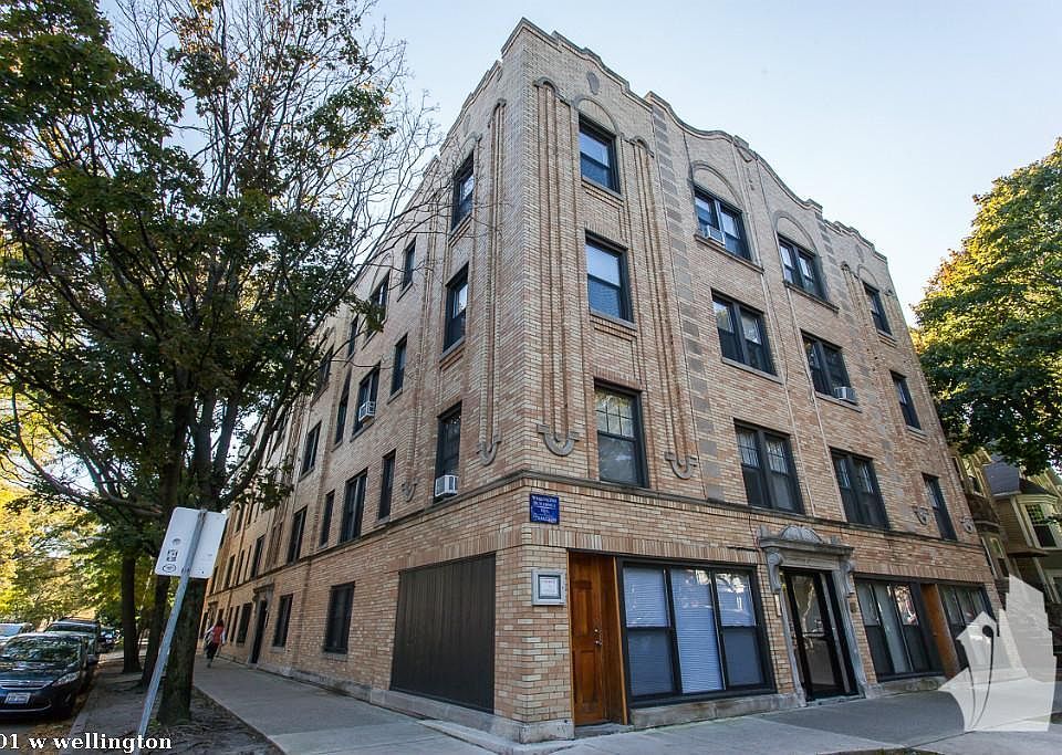 1st image of 1101 W Wellington Ave #1012