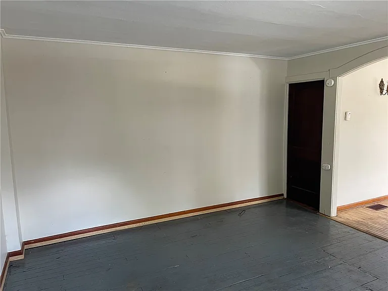 332 Quay St — Photo 8