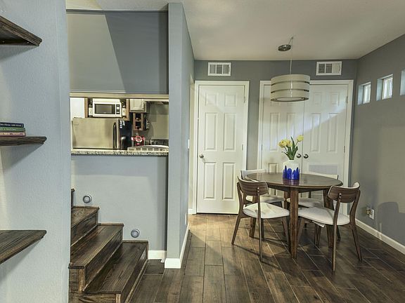 Photo shows the space of the apartment. It is an unfurnished unit.