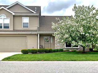10035 Oak Trail Rd, Fort Wayne, IN 46825